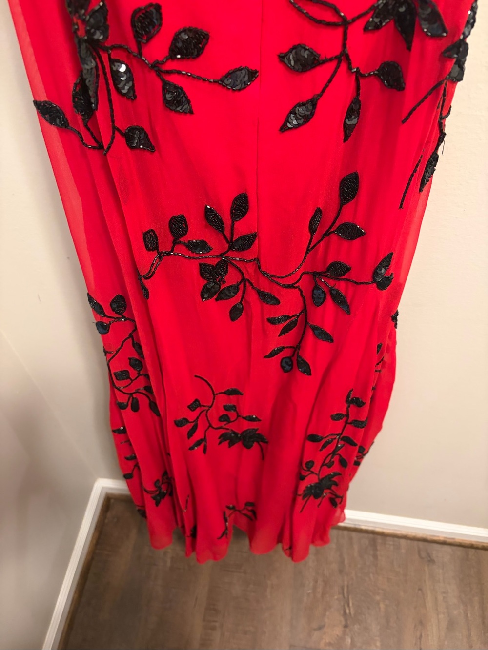 Vintage Cache Size 2 Red Black Beaded Sequin Silk Strapless Gown Maxi Dress Y2K - Picture 10 of 16